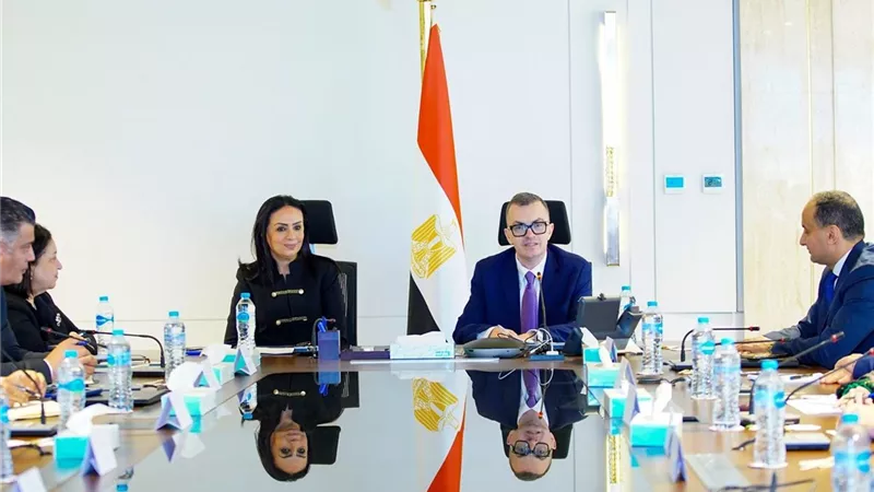 من الدعم إلى الإنتاج.. 