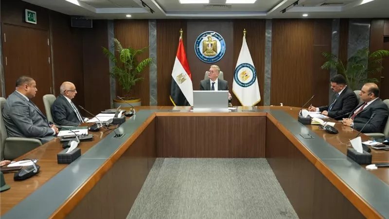 استعدادات مكثفة لإطلاق أول مشروع مسح جوي للمعادن في تاريخ مصر