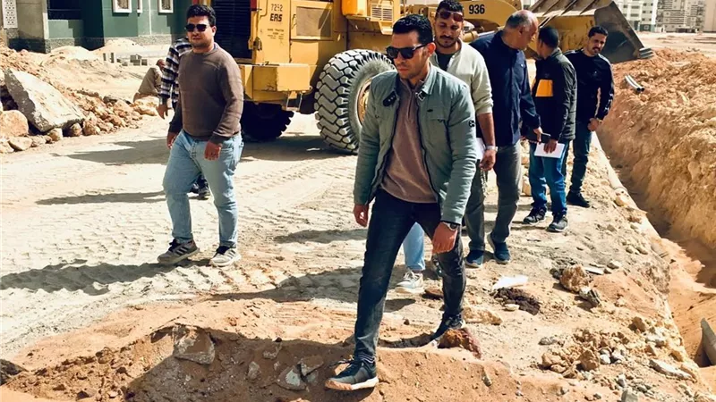 رئيس جهاز حدائق العاصمة يتفقد مشروعات الإسكان الأخضر بالمدينة