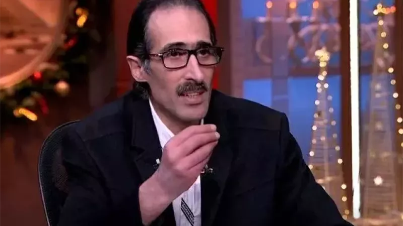 مجدي الجلاد: الذكاء الاصطناعي يهدد بالسيطرة على العقول.. والمستقبل مرعب