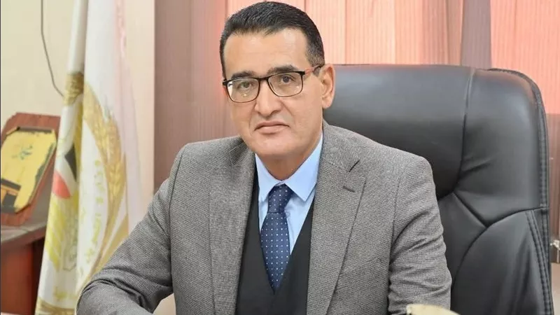 تحت شعار 
