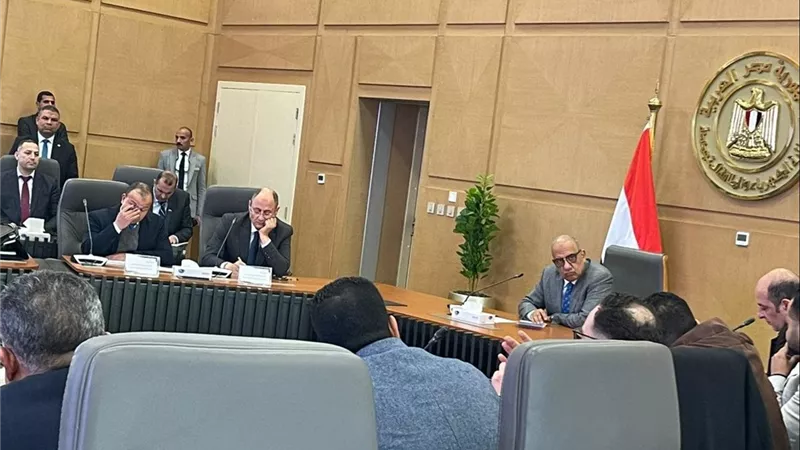 وزير الكهرباء: نحرص علي عدم تحمل المواطن أعباء اضافية حتي نهايه العام