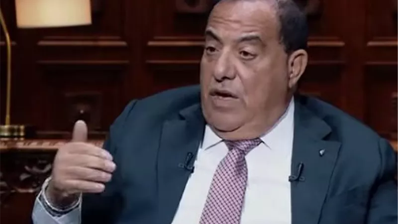 عاطف واصف في رحلة المليار: الفضة عايزة صبر أيوب ومال قارون