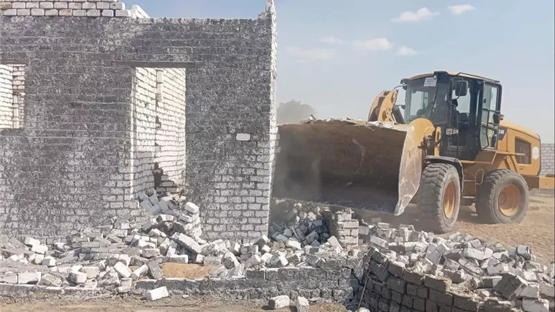 كيف نجحت الزراعة في استرداد 8 آلاف متر من المتعدين؟