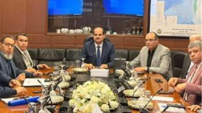 إيجاس وبتروبل تبحثان تسريع مشروعات حقل ظهر وتعظيم إنتاج الغاز من الحقول البرية والبحرية