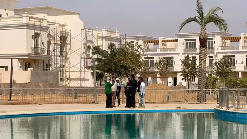رئيس جهاز العاصمة الجديدة تضع اللمسات الأخيرة بمنطقة الڤيلات والقصور بجاردن سيتى الجديدة