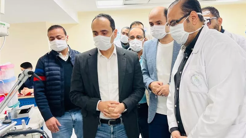رئيس هيئة الرعاية الصحية:«إشراقة أمل»تروي قصة تدخل طبي دقيق بمستشفى رأس سدر 