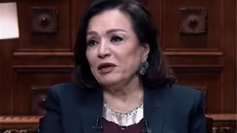 منى ذو الفقار تكشف أسرار بداياتها القانونية: أولى مهامها كانت مع شركات كبرى وموكلين أجانب