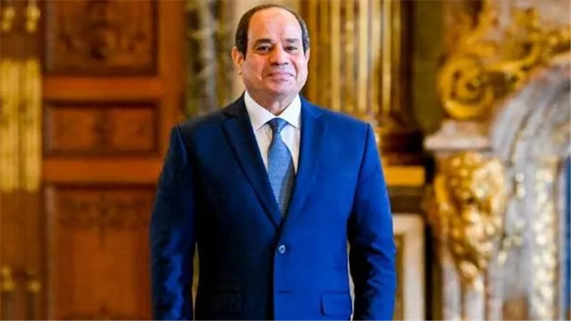 رئيس الوزراء يهنئ الرئيس السيسي بحلول عيد الفطر المبارك