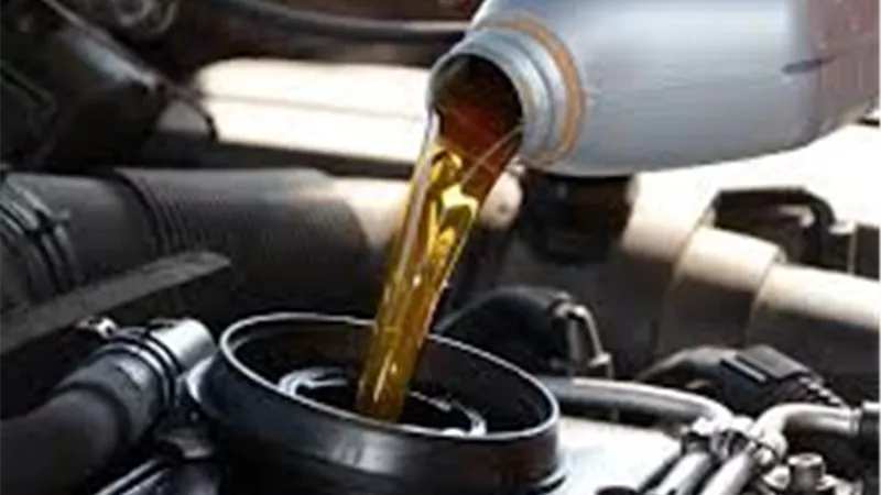 أزمة زيوت المحركات تضرب السيارات الفاخرة مع تصاعد التوترات