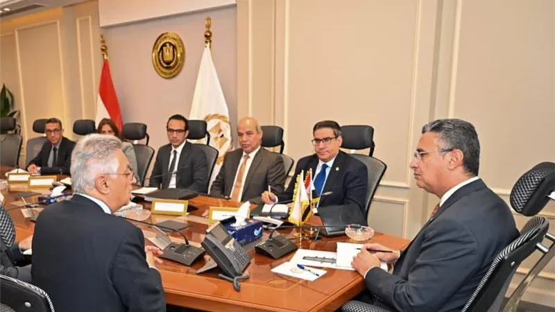 شريف فاروق: الاحتياطي الاستراتيجي آمن ويكفي لـ 6 أشهر للسلع الأساسية بمصر