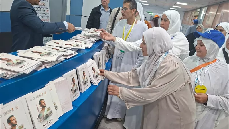 وزارة السياحة تواصل حملاتها لرفع وعي المعتمرين بالضوابط المنظمة للرحلات السياحية