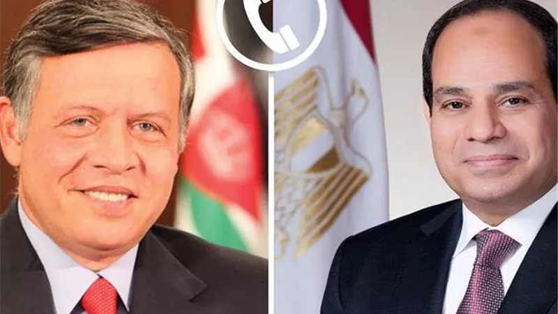 السيسي والملك عبدالله يبحثان هاتفياً سبل خفض التصعيد والتوتر بالمنطقة 