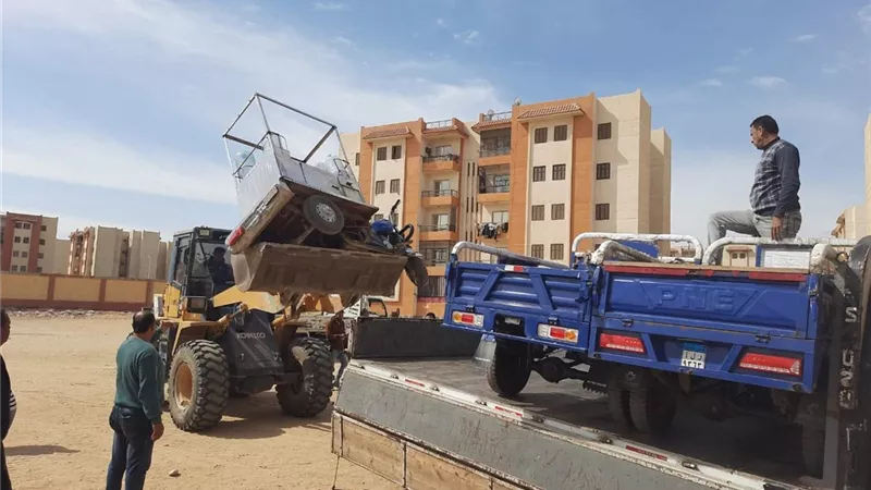 تعزيز الانضباط بالعاشر من رمضان.. ضبط ١٩ مخالفة خلال حملات مكثفة ومتابعة دقيقة لفترات العطلات
