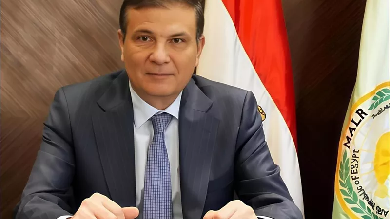 وزير الزراعة يوجه برفع درجة الاستعداد القصوى لحماية المحاصيل من الطقس