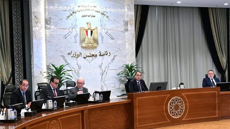 لجنة إدارة الأزمات توصي بتعليق العمل بقرارات الإغلاق خلال أسبوع أعياد الأقباط