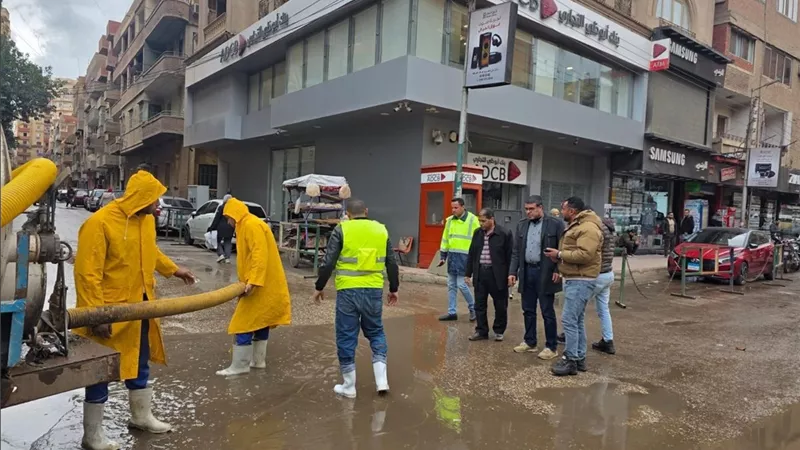 رئيس مياه المنوفية: انتشار فرق الطوارئ لضمان سيولة الحركة المرورية