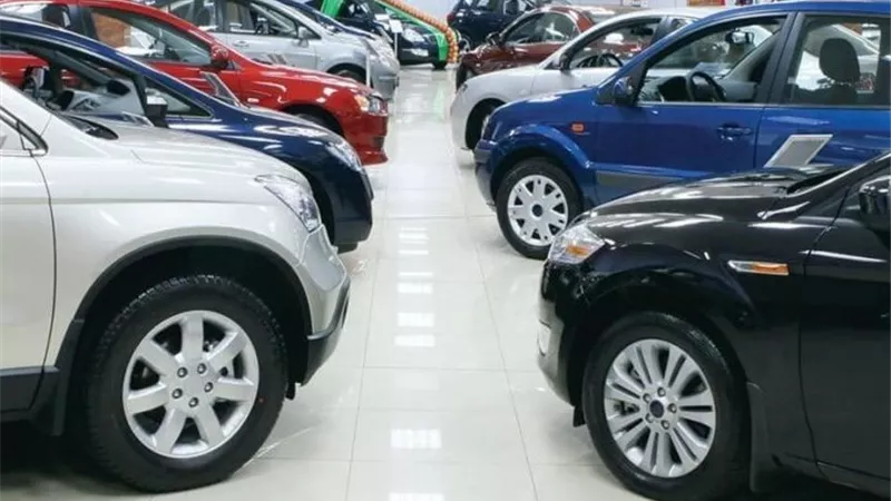 رئيس لجنة السيارات بالإسكندرية: لا مشكلات في الاستيراد والزيادات نتيجة التحوط