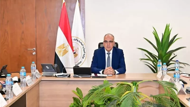 وزير الري: متابعة كميات المياه الواردة للسد العالي واستعدادات لفترة الذروة