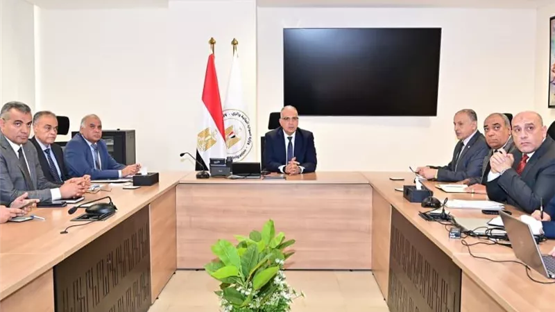 وزير الري يتابع جاهزية محطات الرفع والقناطر الرئيسية خلال فترة أقصى الاحتياجات المائية المقبلة