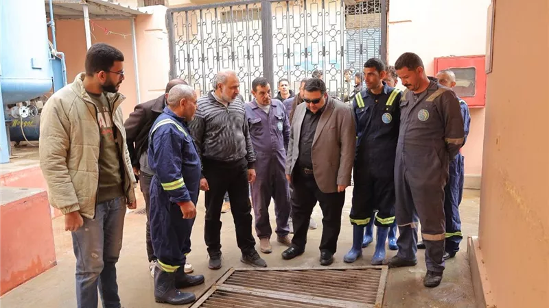 التراس يتفقد رافع صرف صحي إفلاقة ويؤكد جاهزية التشغيل في البحيرة