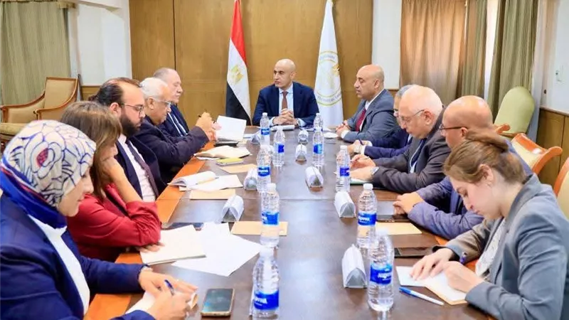 وزير التعليم يبحث مع بنك التعمير الألماني دعم التعليم الفني بشهادات دولية