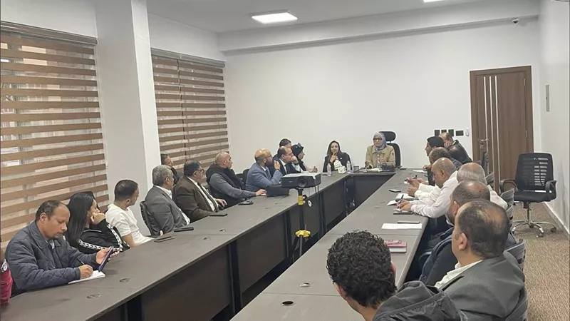سور شجري وبوابات إلكترونية.. رئيس جهاز العاصمة الجديدة توجه بالارتقاء بالخدمات بالحى السكنى الثالث
