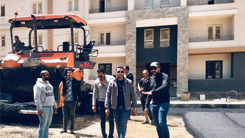 حدائق العاصمة تسرع تنفيذ رصف الطرق لمستلمي وحدات الإسكان المتوسط