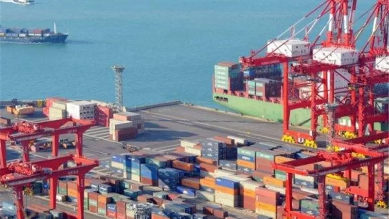 39 مليون جنيه حصيلة البيع بجلسة مزاد ٩ إبريل لسيارات وبضائع جمارك بورسعيد