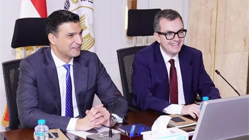 الحكومة: تسريع ترفيق المناطق الصناعية بالشراكة مع القطاع الخاص.. ونمو الصناعات التحويلية يدفع الاقتصاد إلى 5.3%