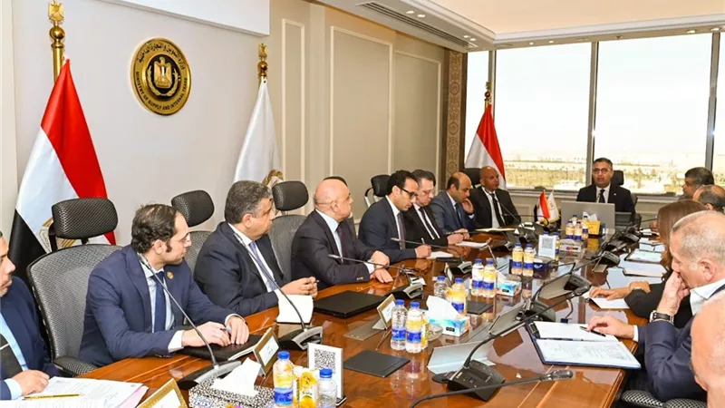 شريف فاروق: (كاري أون) نقلة نوعية لتطوير التجارة الداخلية وتعزيز سلاسل الإمداد