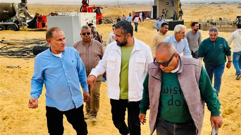 غلق وتشميع 7 أنشطة مخالفة بجمعية أحمد عرابي في حملة حاسمة بالعبور الجديدة