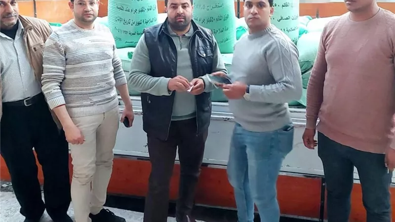 التموين بالبحيرة تضبط سكر ومكرونة مدعمين وتكشف مخالفات واسعة بالأسواق والمخابز