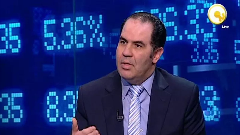 إيهاب سعيد: تراجع الجنيه 16.5% وراء عودة الاستثمارات الأجنبية في أدوات الدين