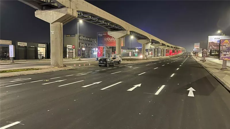 غلق كلي بمطالع محور المهندس شريف إسماعيل المؤدية إلى محور 26 يوليو بسبب أعمال المونوريل