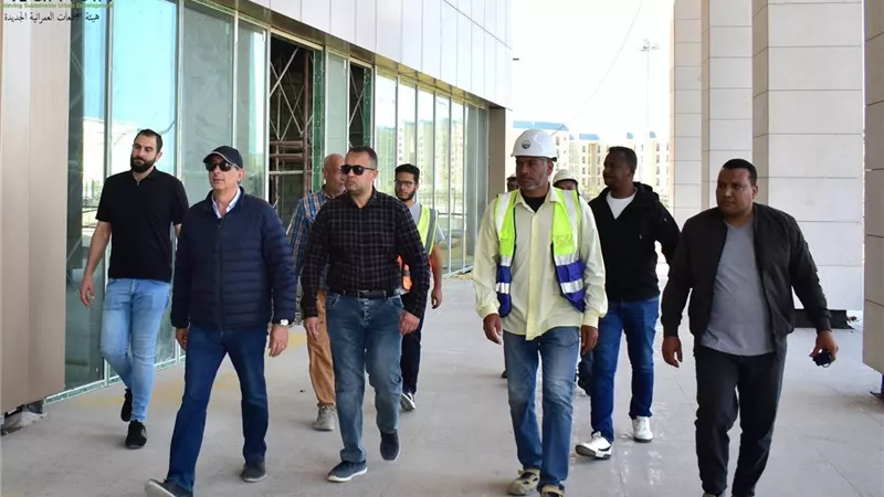 رئيس جهاز العلمين الجديدة يتابع تنفيذ أعمال مركز المؤتمرات والمعارض الدولي والمتحف بالمدينة التراثية