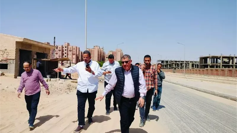 على مساحة 22,108 متر.. الانتهاء من موقف أتوبيس حدائق أكتوبر أغسطس المقبل 