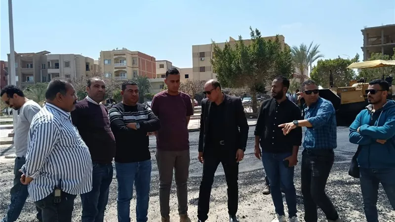 رئيس جهاز العبور يتابع مشروعات الطرق ويشدد على سرعة التنفيذ