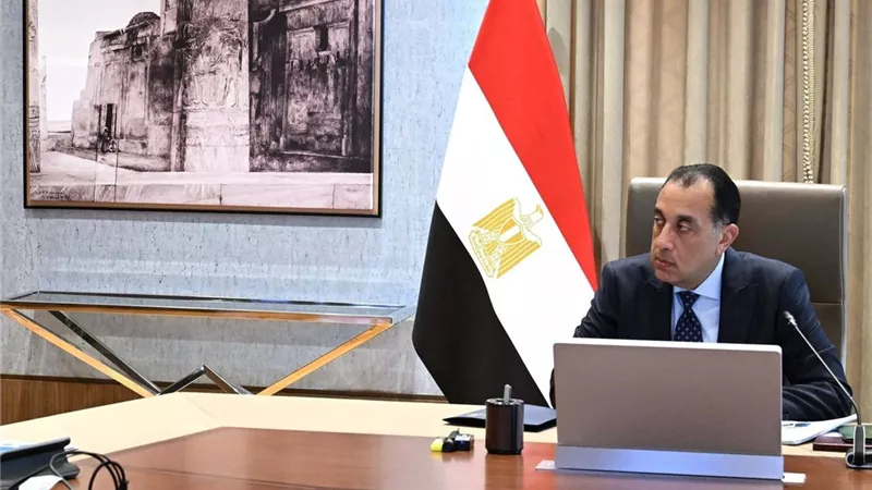 مدبولي يتابع خطة «وزارة العمل» لتوفير1.5 مليون فرصة عمل بحلول عام 2030