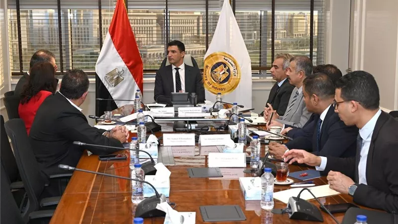  وزير 
