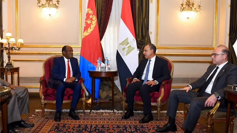مصر وإريتريا تبحثان تعزيز التعاون الاقتصادي والاستثماري ودعم التكامل الإقليمي