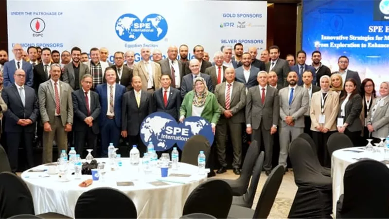 في اليوبيل الذهبي لمهندسي البترول.. جلسات استراتيجية تناقش تعظيم الإنتاج وصقل الكوادر ودعم خطط مصر الخمسية