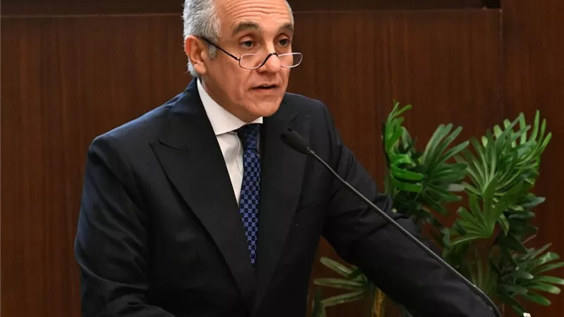 وزير العدل: عقد الزواج في قانون الأسرة الجديد يصبح سندًا تنفيذيًا ورؤية إلكترونية للطفل
