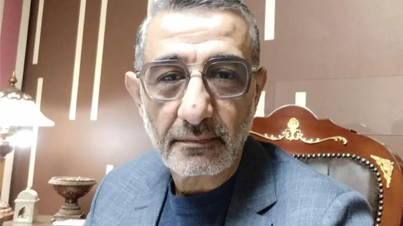 الدكتور عمرو السمدوني