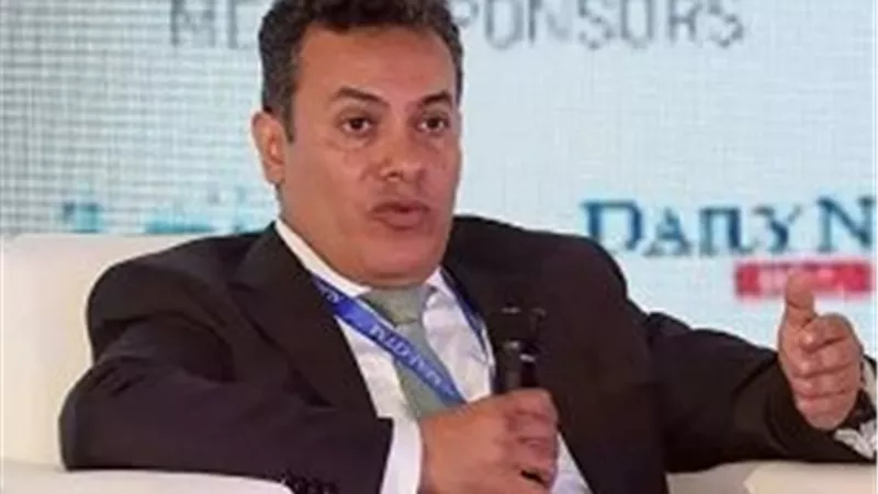 تكليفات رئاسية لتطوير أراضي جنوب سيناء والبحر الأحمر.. وخطة لإضافة 110 آلاف غرفة فندقية