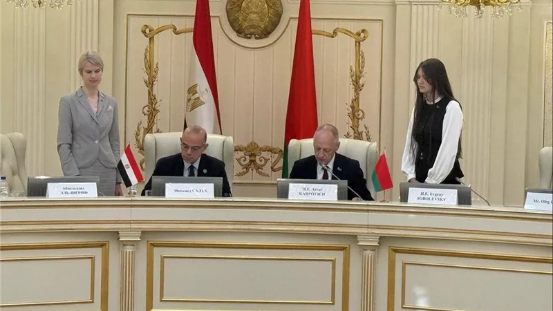 مصر بوابة بيلاروسيا لأفريقيا.. حوافز استثمارية كبرى للشركات وتفعيل مجلس الأعمال المشترك
