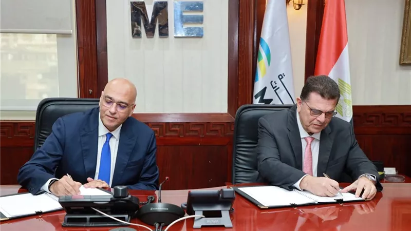  تنمية المشروعات يقدم تمويلا بـ 300 مليون للمشروعات متناهية الصغر من خلال شركة تمكين بكافة محافظات الجمهورية 