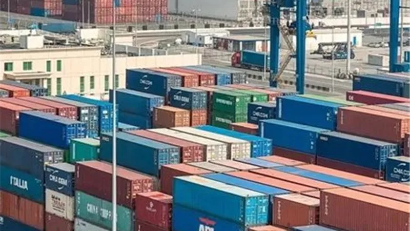 نمو الصادرات المصرية لفرنسا بـ4.6%..و2.96 مليار دولار حجم التبادل التجاري خلال 2025.