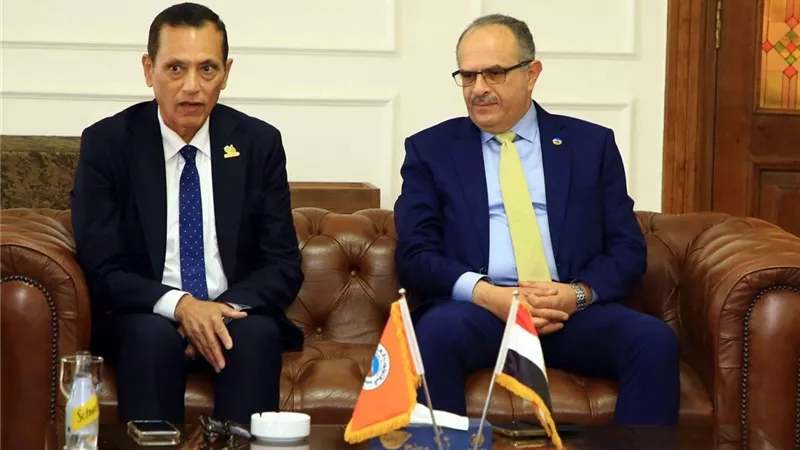 طريق تنموي جديد في صعيد مصر بـ540 مليون جنيه لخدمة مشروع المليون ونصف المليون فدان
