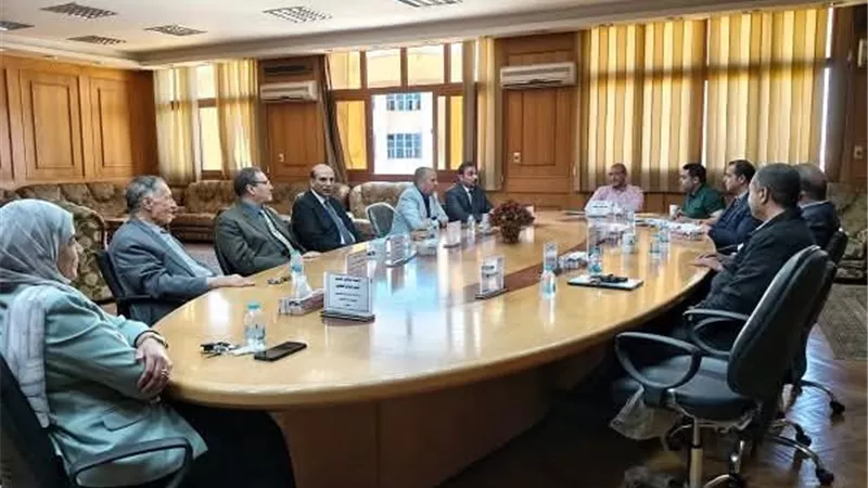  تعاون بين